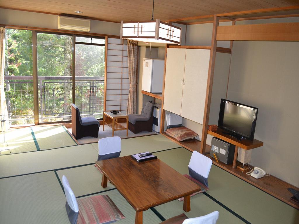 Hishino Onsen Tokiwakan Komoro Esterno foto